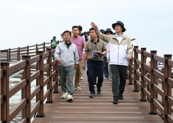 정명근 화성특례시장, ‘황금해안길’ 임시개통 전 최종 점검 지휘...“서해안 관광 지도 바꾼다”